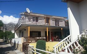Apartments L.Z.